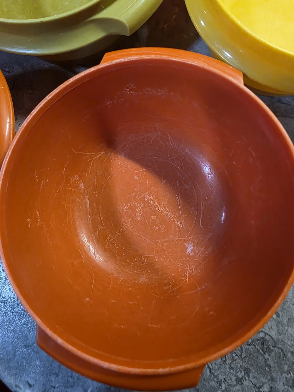 Tupperware vintage bowls